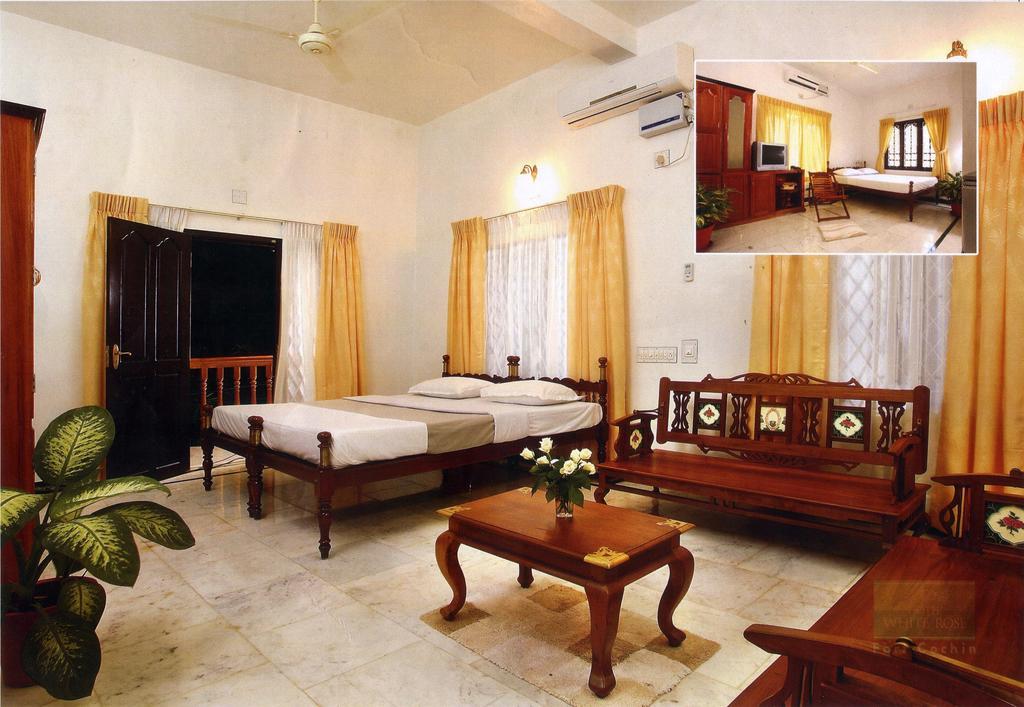Hotel White Rose Kochi Εξωτερικό φωτογραφία
